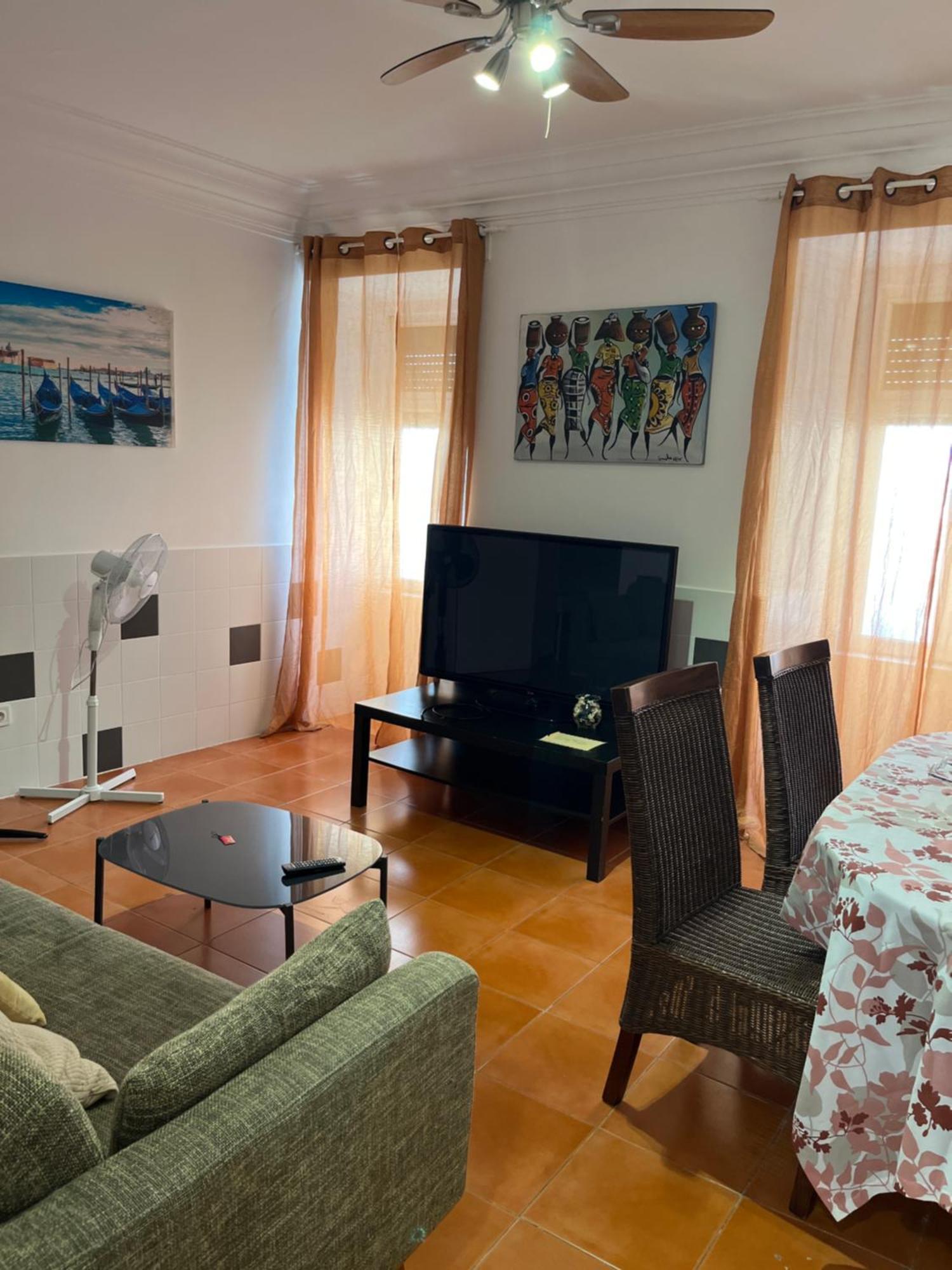 T2 2 Bedroom Flat In Arroios ลิสบอน ภายนอก รูปภาพ